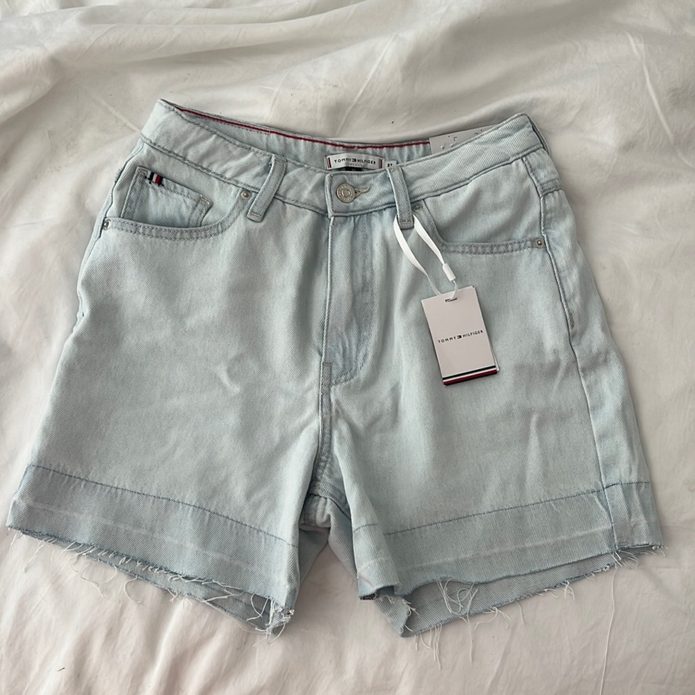 Tommy Hilfiger High Waist Light Wash Denim Short NWT